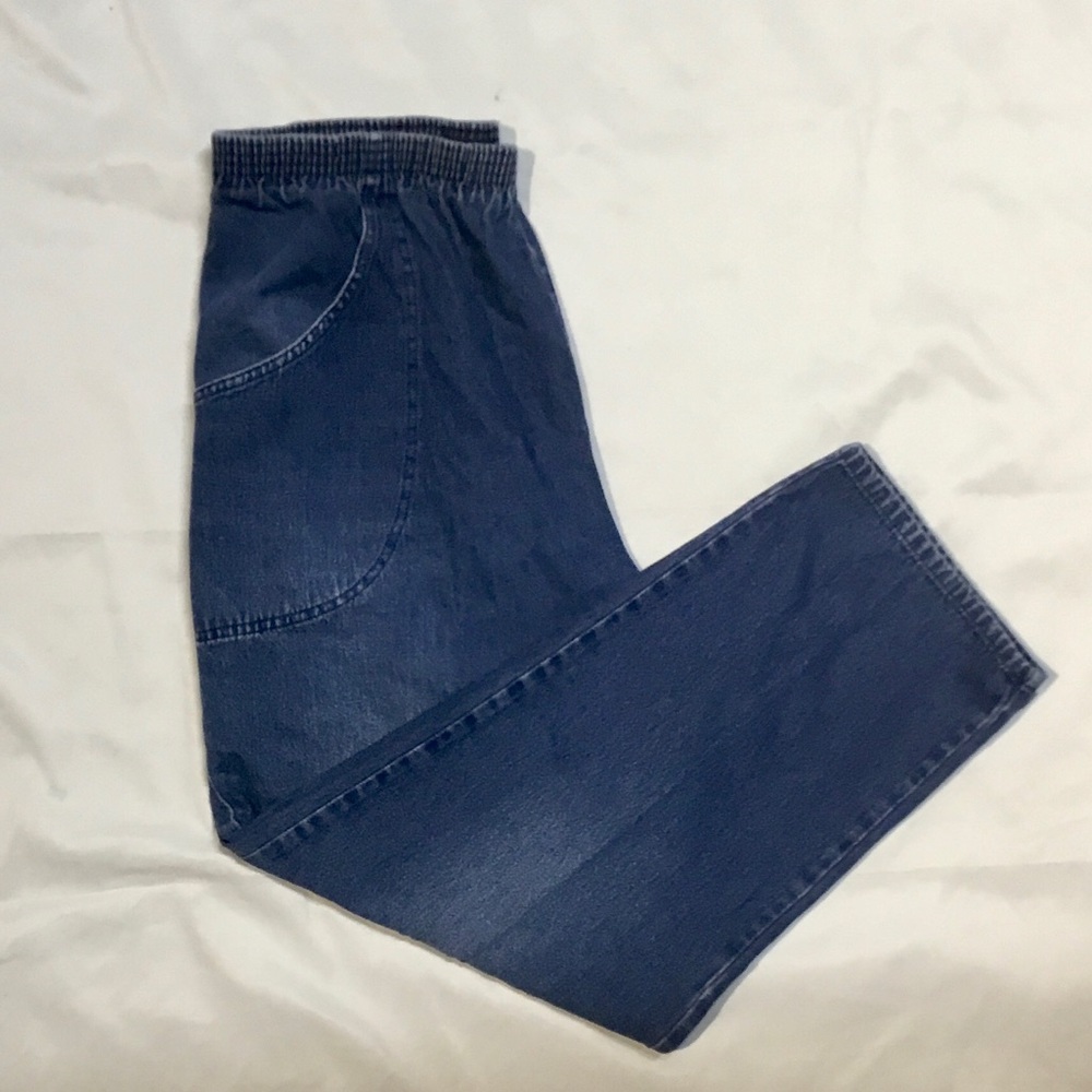Women’s size 18 elastic-waist sag harbor jeans
